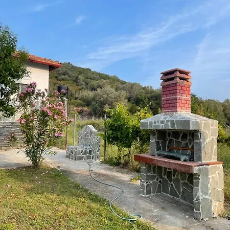 Villa Alexandros *
