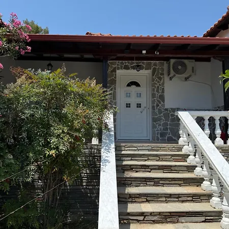 Villa Alexandros Ammouliani