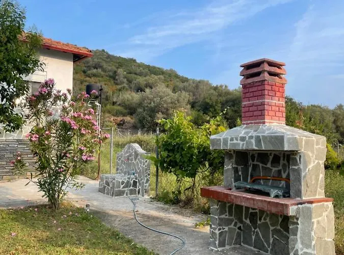 Villa Alexandros *