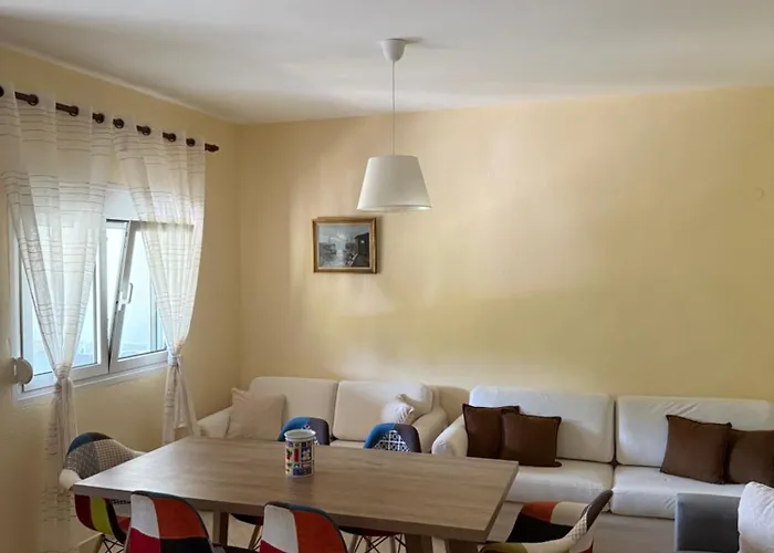 Alexandros Villa