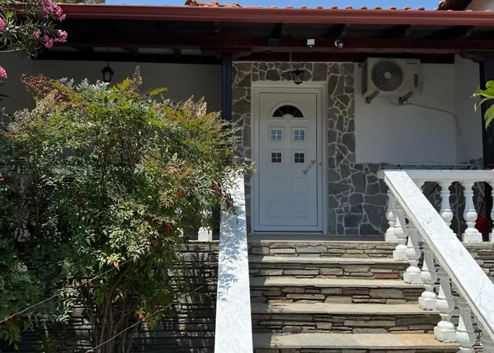 Villa Alexandros Ammoulianí